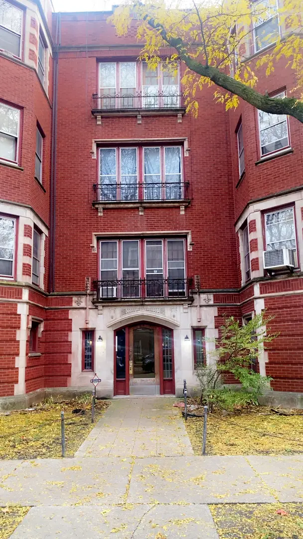 2233 E 70th Place Se #1, Chicago, IL 60649 - Image #1