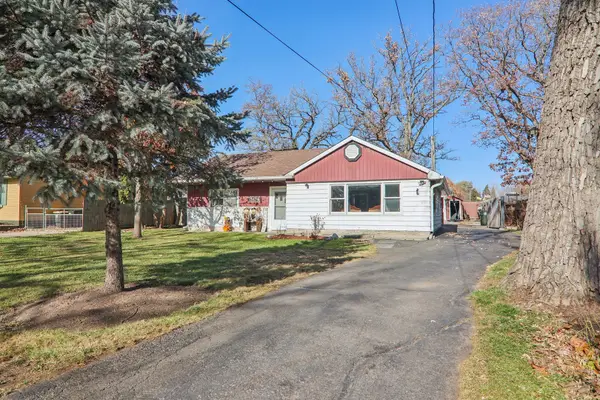 504 W Park Avenue, Round Lake, IL 60073