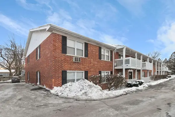 565 Maple Avenue #8, Lisle, IL 60532