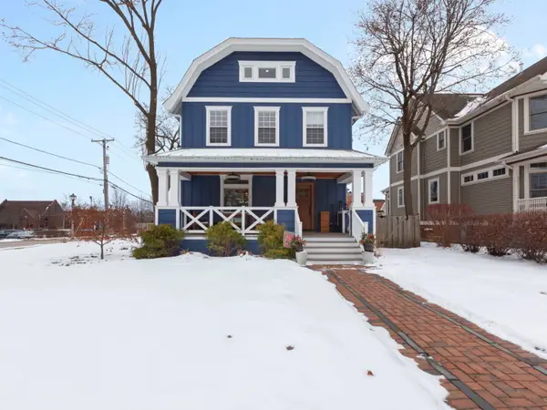 Address Withheld By Seller, Libertyville, IL 60048