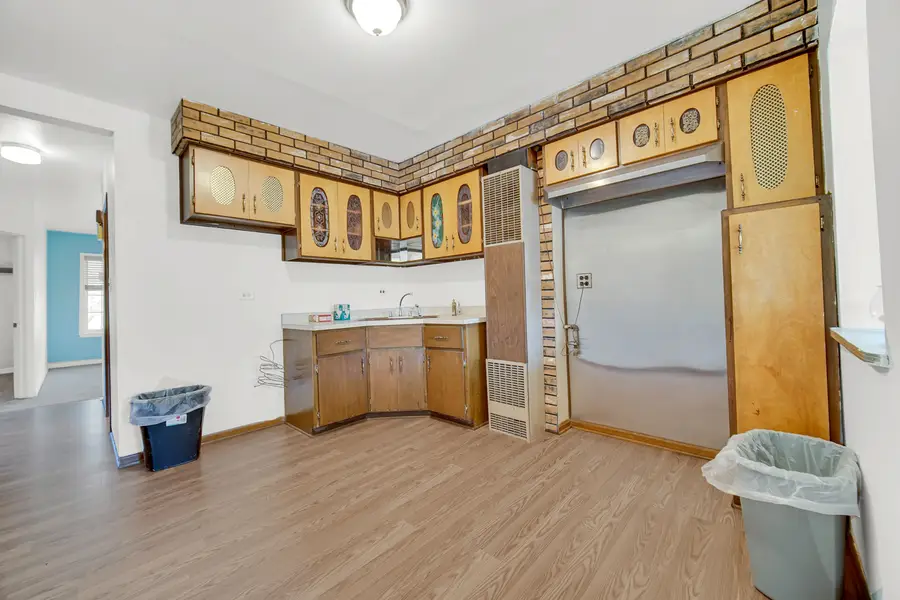 3329 S Racine Avenue, Chicago, IL 60608 - Image #3