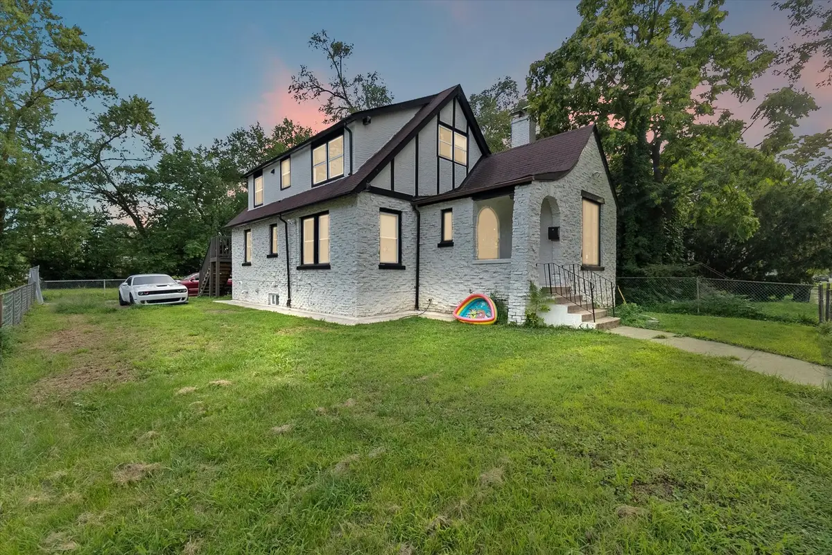 28 E 157th Street, Harvey, IL 60426 - Image #1