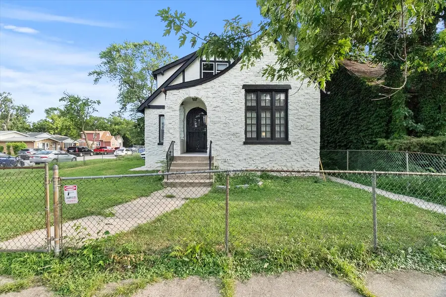 28 E 157th Street, Harvey, IL 60426 - Image #2