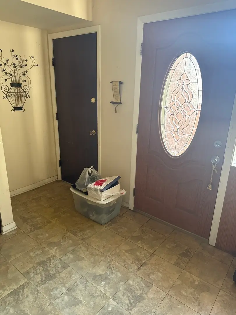 614 Hickok Avenue, University Park, IL 60484 - Image #3