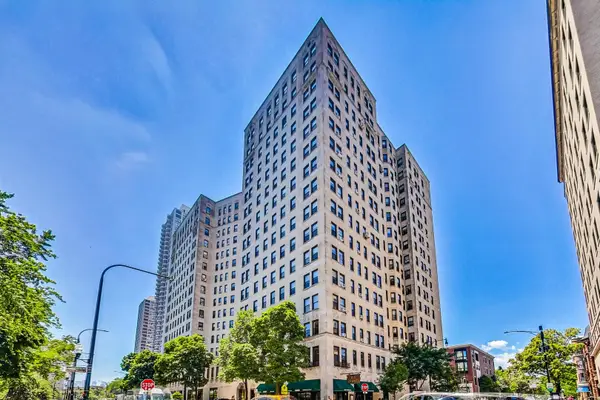 2000 N Lincoln Park West Avenue #1404, Chicago, IL 60614
