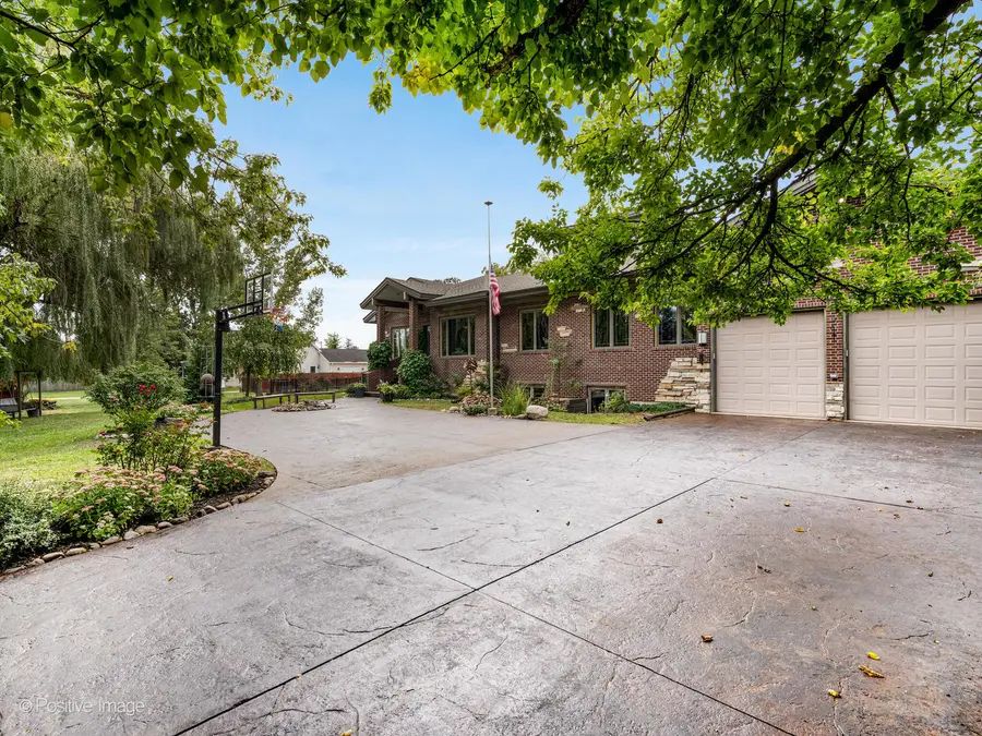 4218 Florence Avenue, Downers Grove, IL 60515 - Image #2