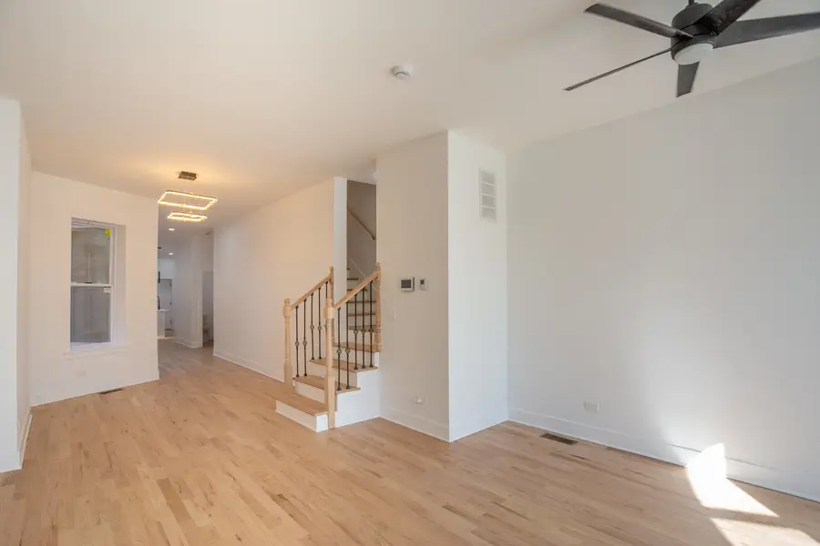 430 E 46th Street, Chicago, IL 60653 - Image #3