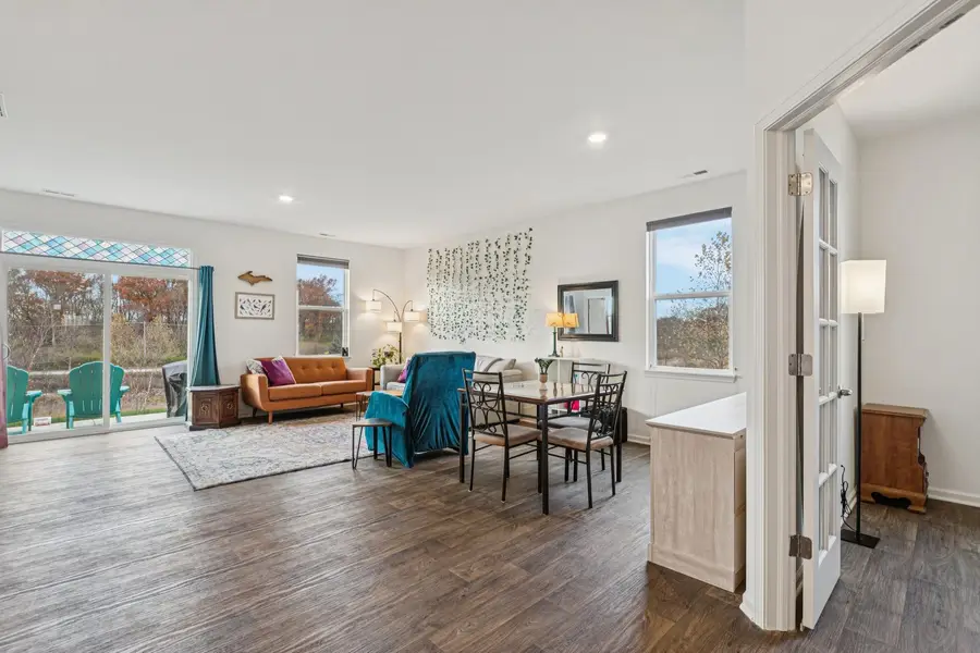 952 Darwin Street, North Aurora, IL 60542 - Image #3