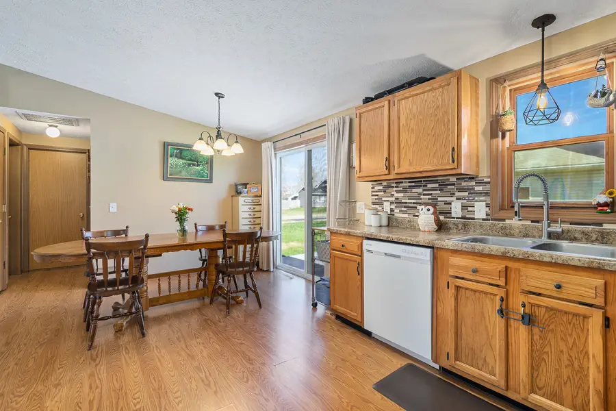 409 N Carey Street, Braceville, IL 60407 - Image #2