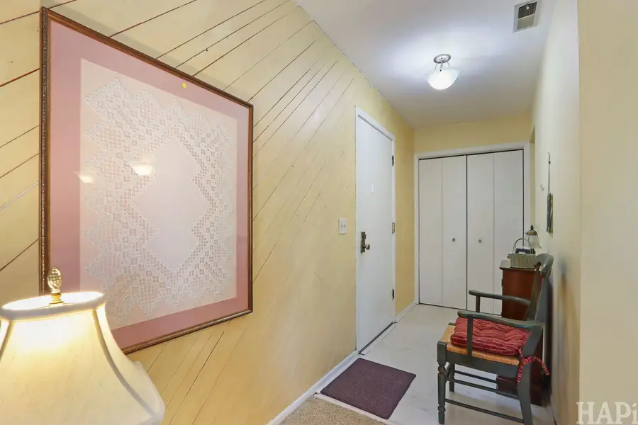 1365 N Sterling Avenue #214D, Palatine, IL 60067 - Image #3