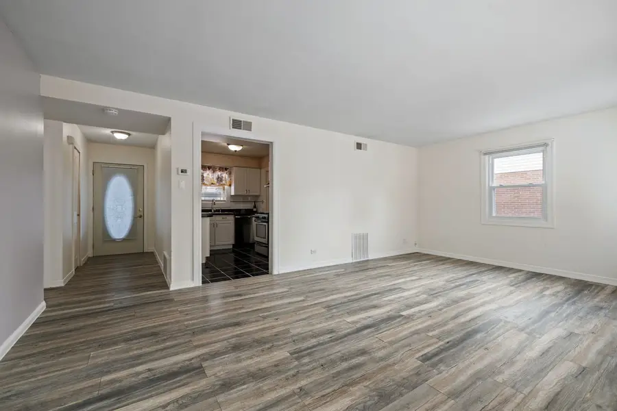 18646 Martin Avenue, Homewood, IL 60430 - Image #3