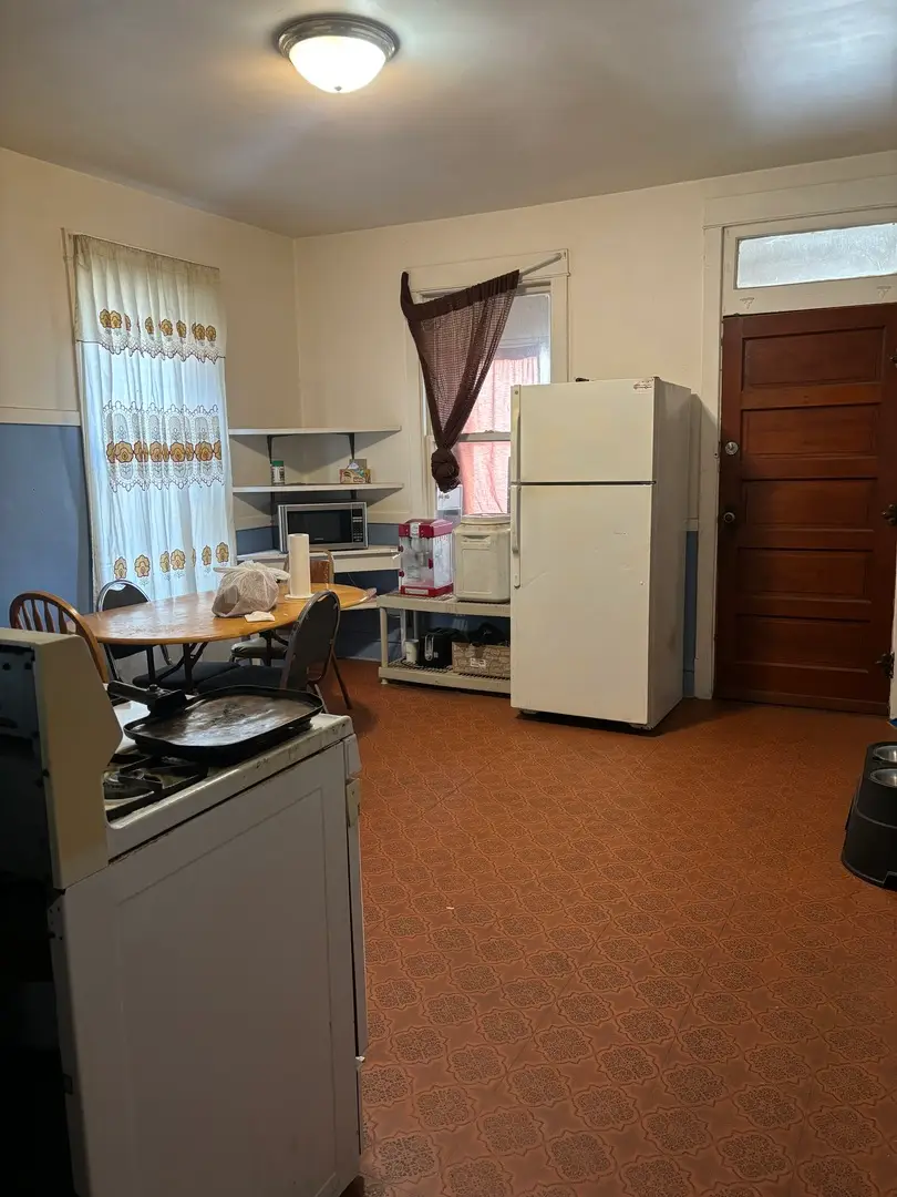 2324 N Kostner Avenue, Chicago, IL 60639 - Image #2