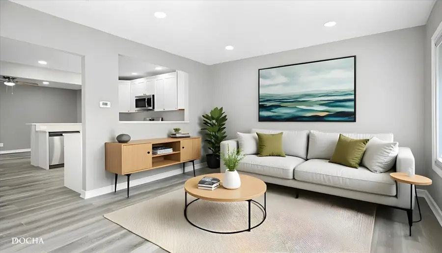 124 Olympic Drive, Bolingbrook, IL 60440 - Image #3