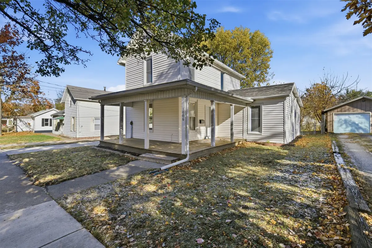 1006 S East Street, Bloomington, IL 61701 - Image #1
