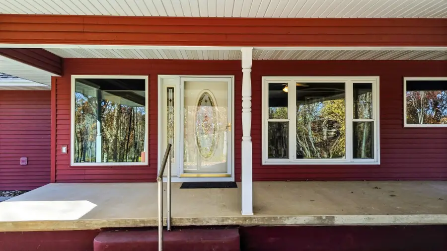 15207 Henry Road, Morrison, IL 61270 - Image #3