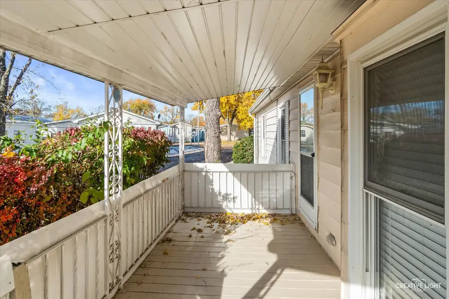 1122 Candida Road, Elgin, IL 60123 - Image #2