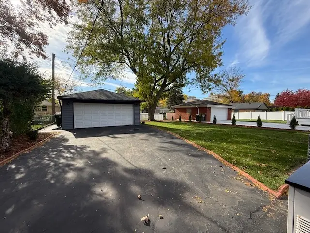 1301 Lois Avenue, Park Ridge, IL 60068 - Image #3