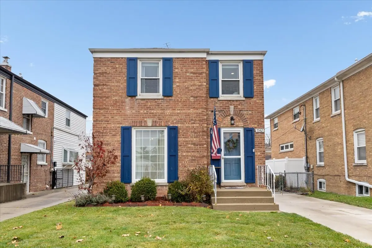 5542 N Osceola Avenue, Chicago, IL 60656 - Image #1