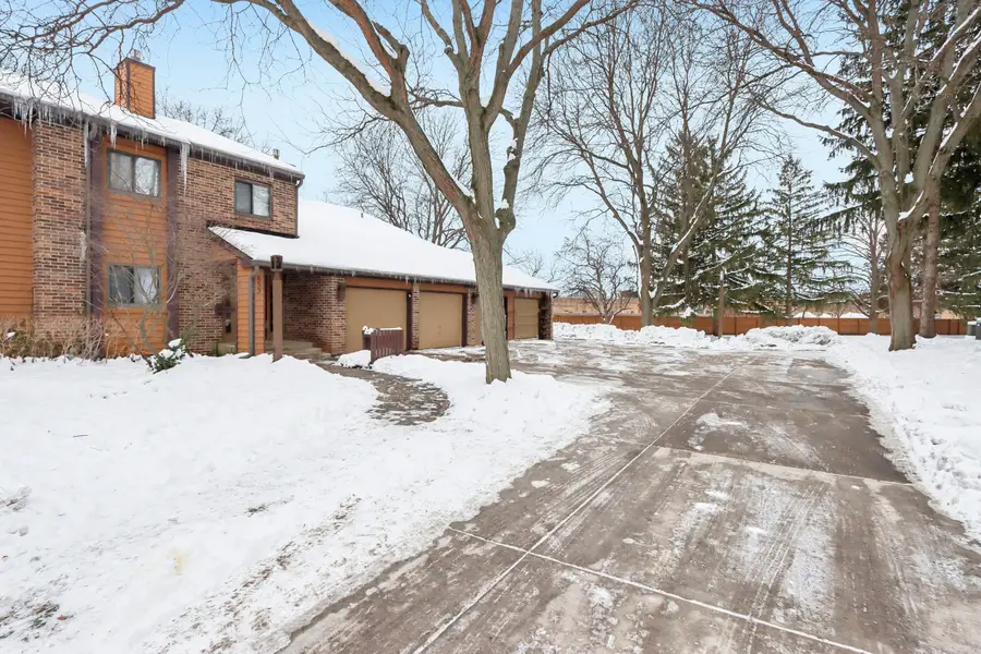 Address Withheld By Seller, Elgin, IL 60120 - Image #2