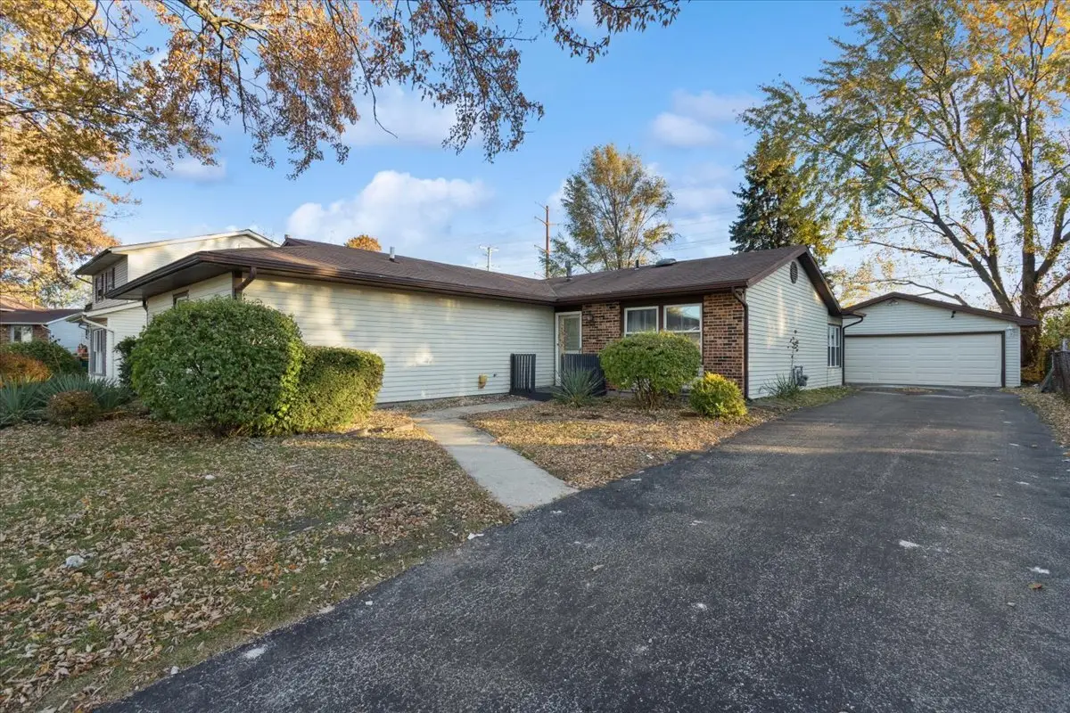809 Oakton Avenue, Romeoville, IL 60446 - Image #1