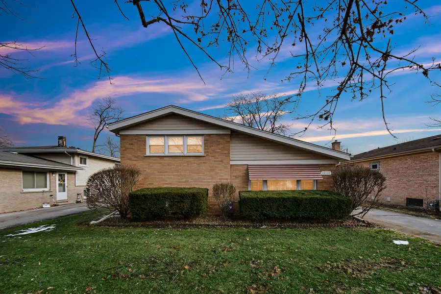 18537 Palmer Avenue, Homewood, IL 60430 - Image #2
