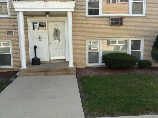 4938 N Leonard Drive #1B, Norridge, IL 60706