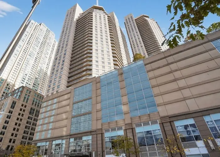 545 N Dearborn Street #1804, Chicago, IL 60654 - Image #2