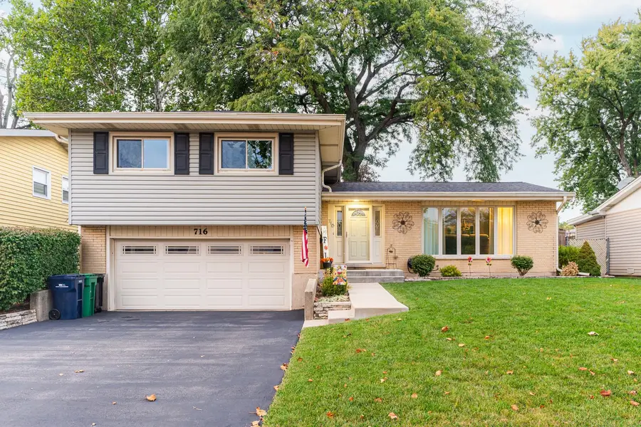 716 E Wilson Avenue, Lombard, IL 60148 - Image #2
