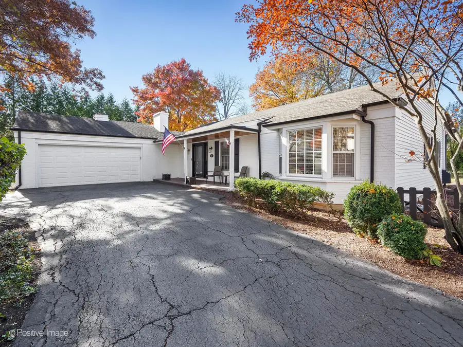 2S386 Seneca Drive, Wheaton, IL 60189 - Image #3