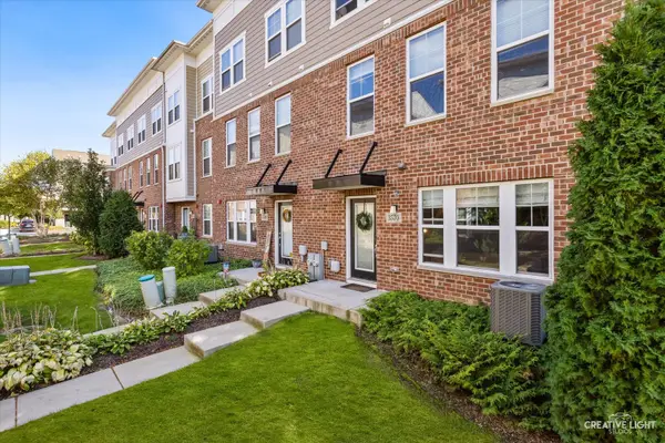 3570 Sawgrass Drive, Woodridge, IL 60517