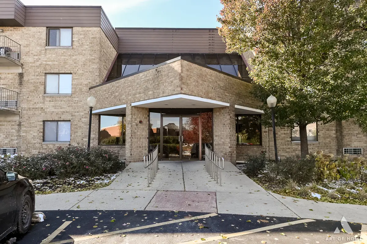 5550 Astor Lane #317, Rolling Meadows, IL 60008 - Image #1