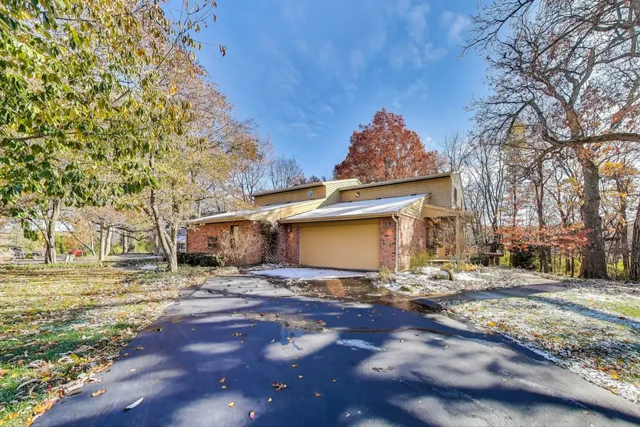 42W231 Retreat Court, Saint Charles, IL 60175 - Image #3