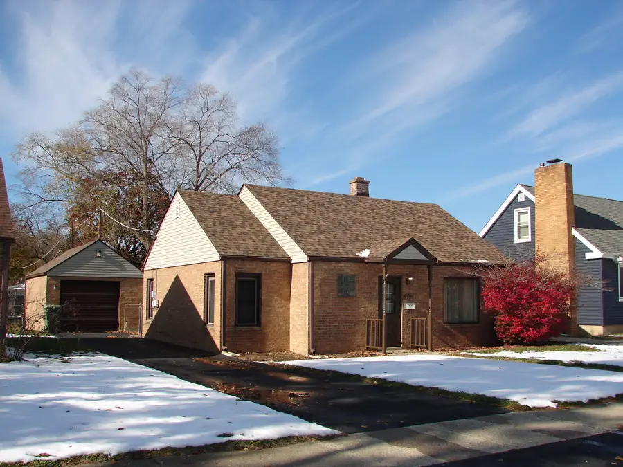 2104 Eshcol Avenue, Zion, IL 60099 - Image #2