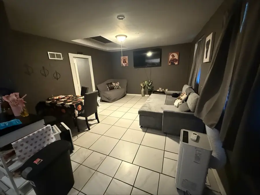 210 Southgate Avenue, Chicago Heights, IL 60411 - Image #3