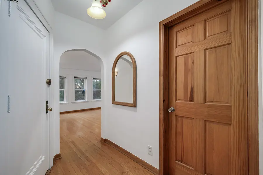 5621 N Christiana Avenue #2, Chicago, IL 60659 - Image #2