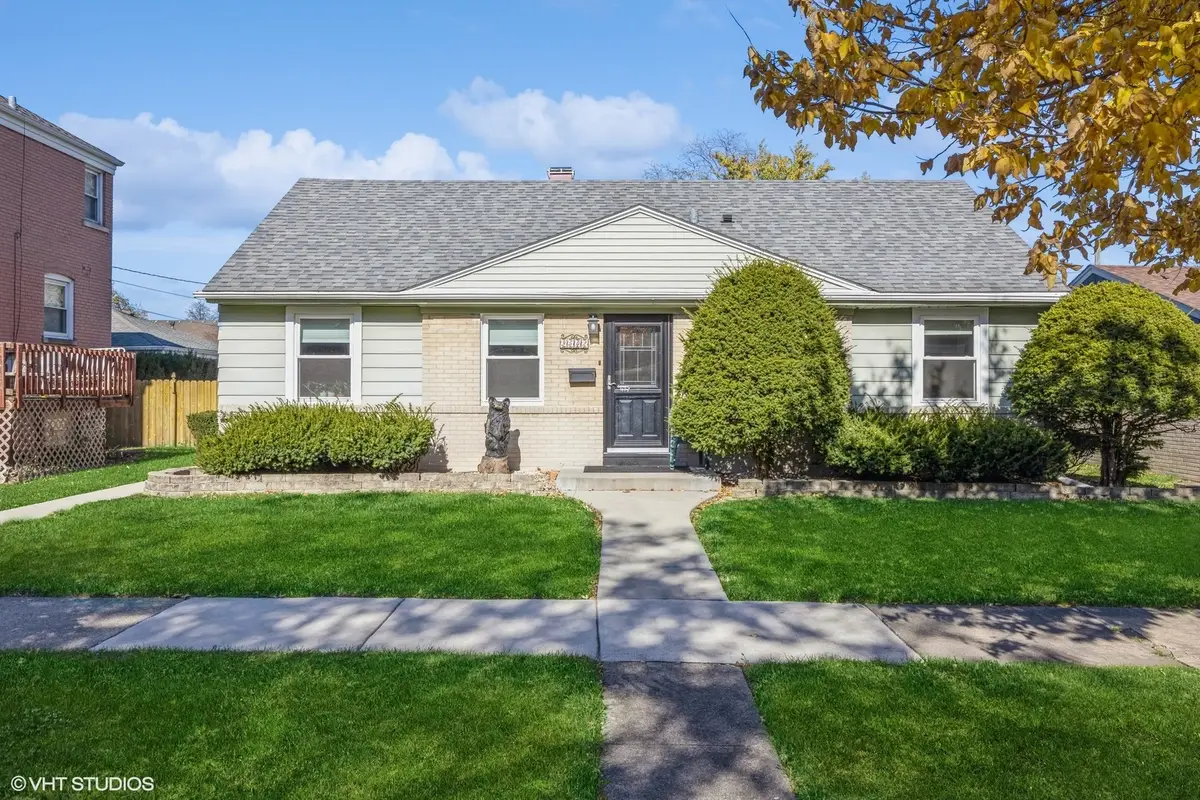 9542 Monroe Avenue, Brookfield, IL 60513 - Image #1