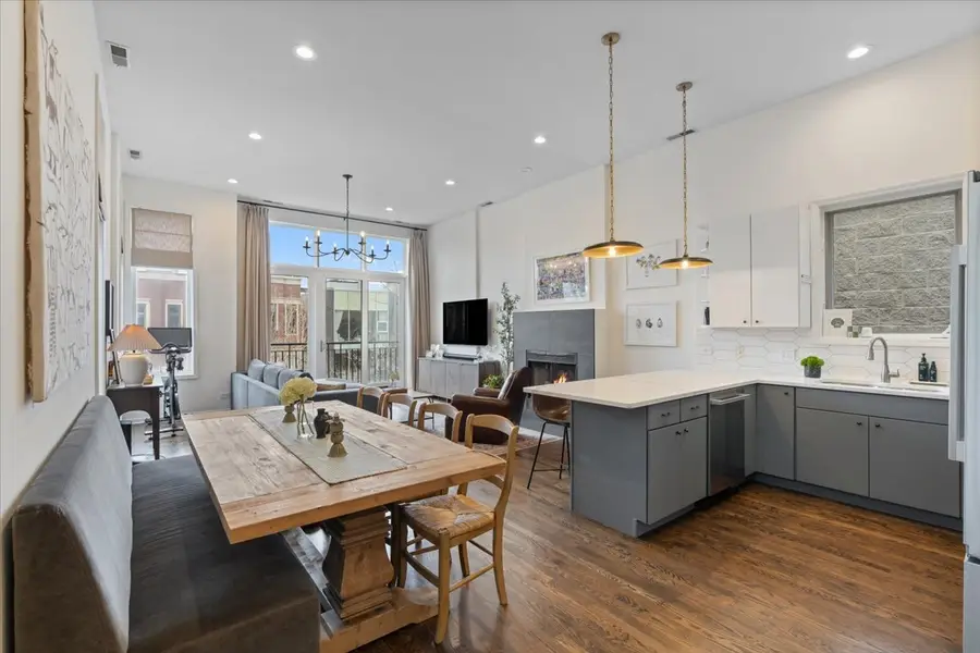 1025 N Hermitage Avenue #3, Chicago, IL 60622 - Image #2