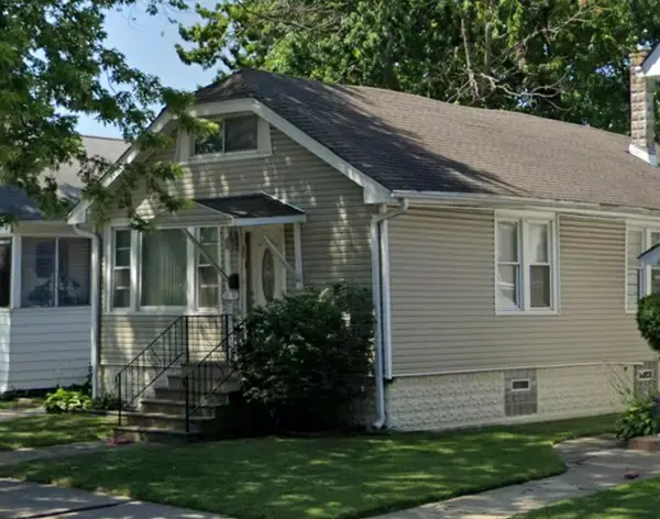 11030 S Union Avenue, Chicago, IL 60628