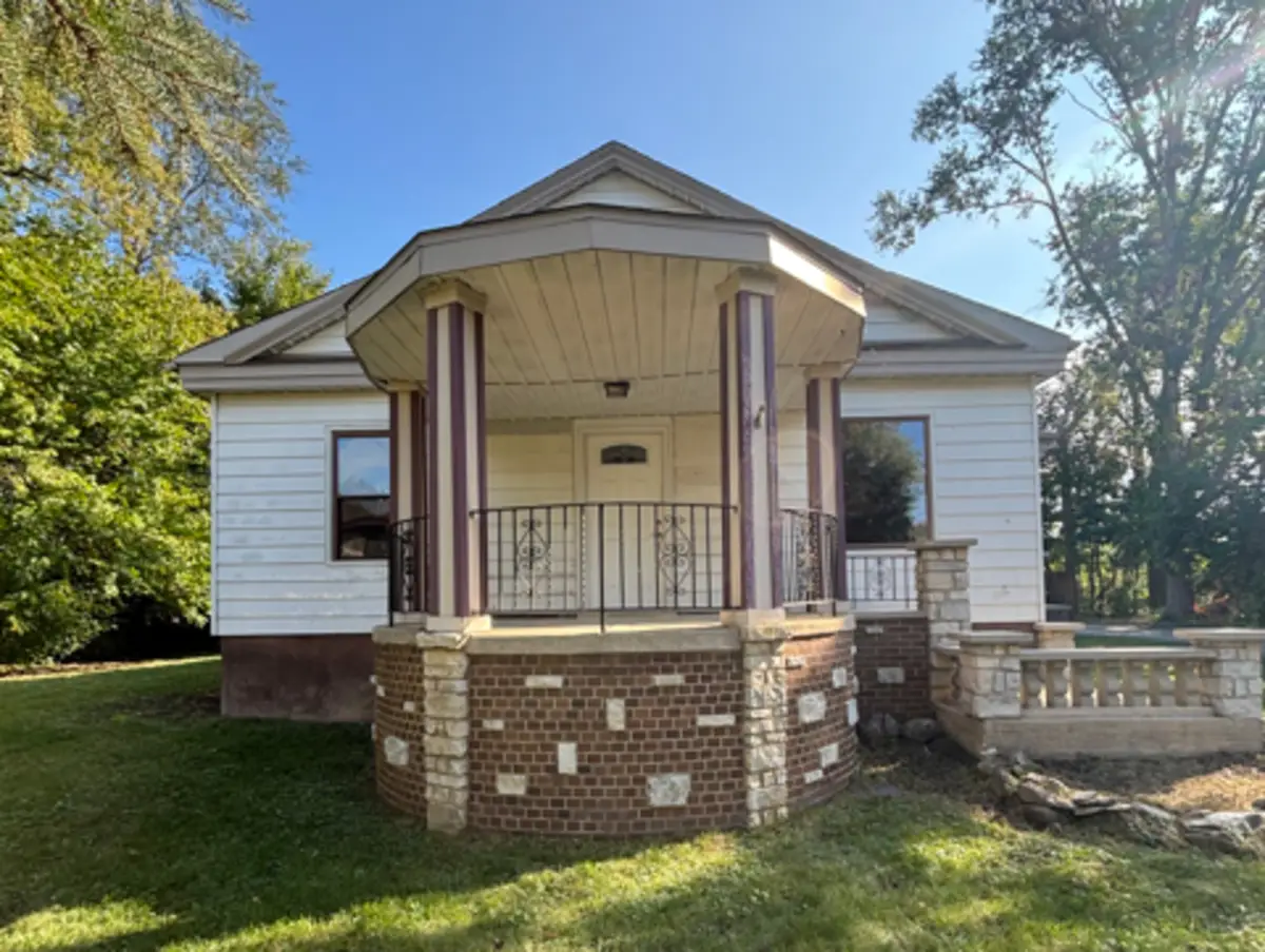 329 Grove Avenue, Wood Dale, IL 60191 - Image #1