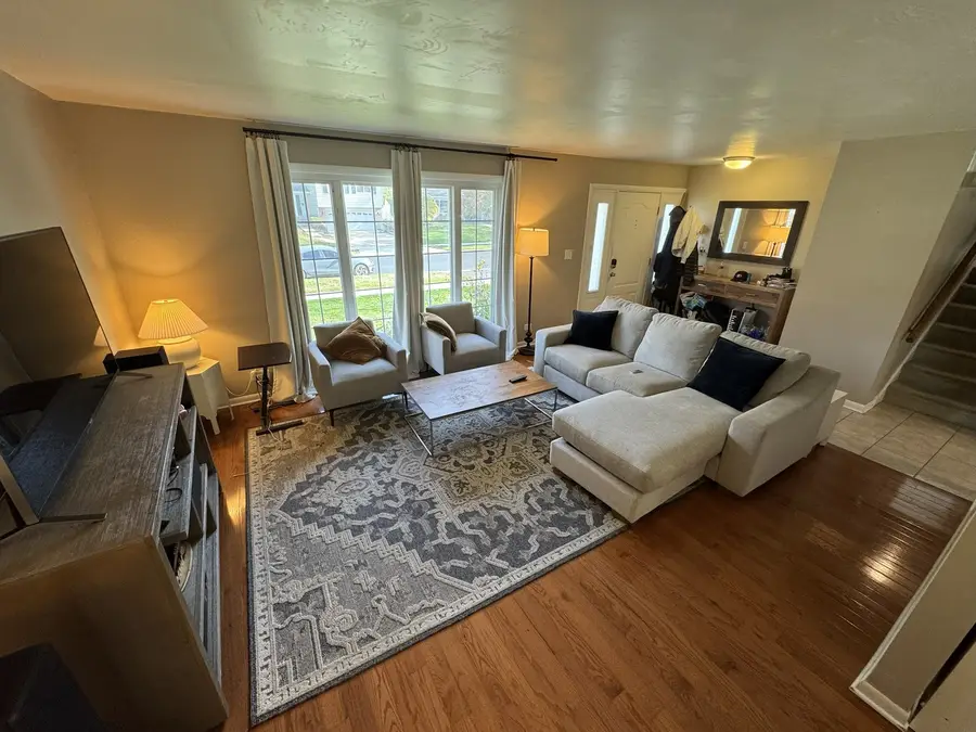 926 Cherry Lane, Lombard, IL 60148 - Image #3