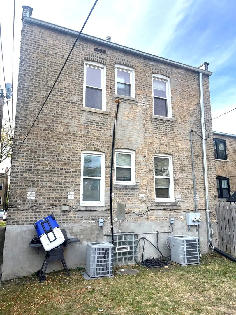 5653 N Talman Avenue, Chicago, IL 60659 - Image #3