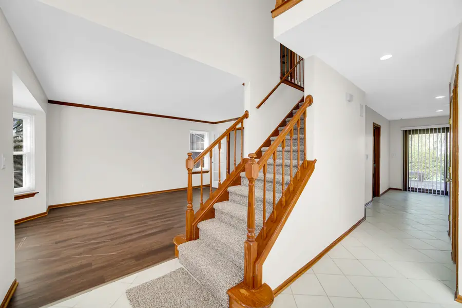 1283 Rose Avenue, Carol Stream, IL 60188 - #2