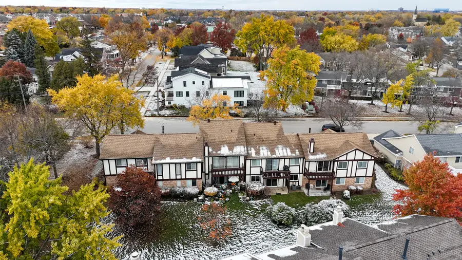 25 Illinois Avenue #M1, Schaumburg, IL 60193 - Image #3