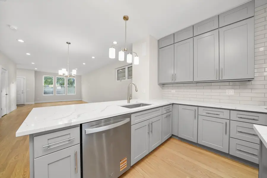 6650 S Wabash Avenue, Chicago, IL 60637 - Image #2