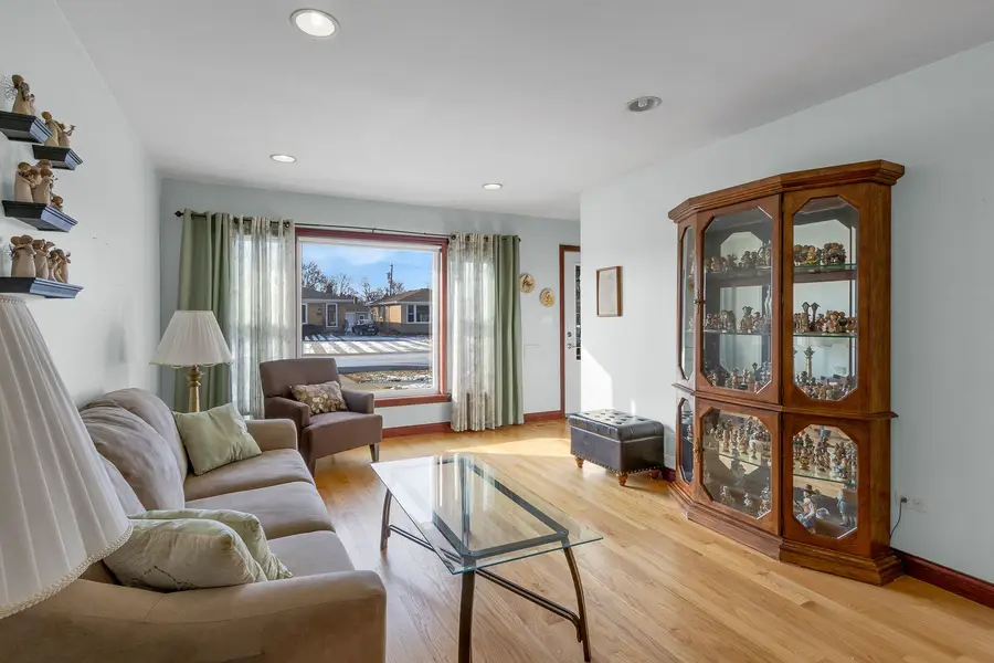 2913 Sarah Street, Franklin Park, IL 60131 - Image #3