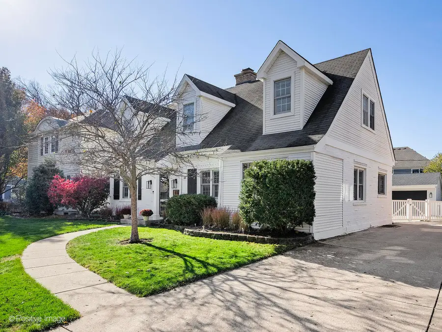 170 S Fairview Avenue, Elmhurst, IL 60126 - Image #2