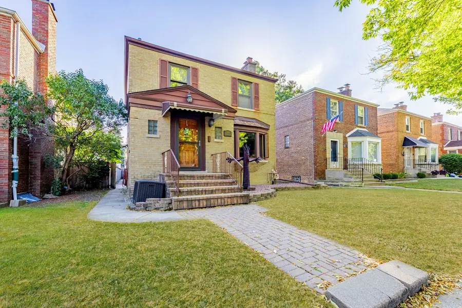 11017 S Campbell Avenue, Chicago, IL 60655 - Image #2