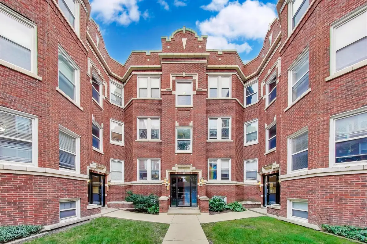 6421 N Greenview Avenue #2W, Chicago, IL 60626 - Image #1