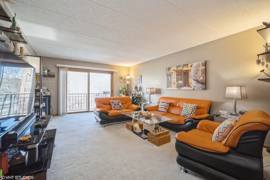 1380 Oakwood Avenue #306, Des Plaines, IL 60016 - Image #2