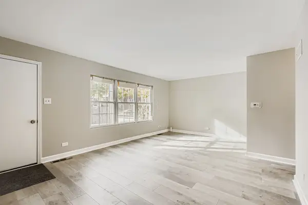 Address Withheld By Seller, Chicago, IL 60617